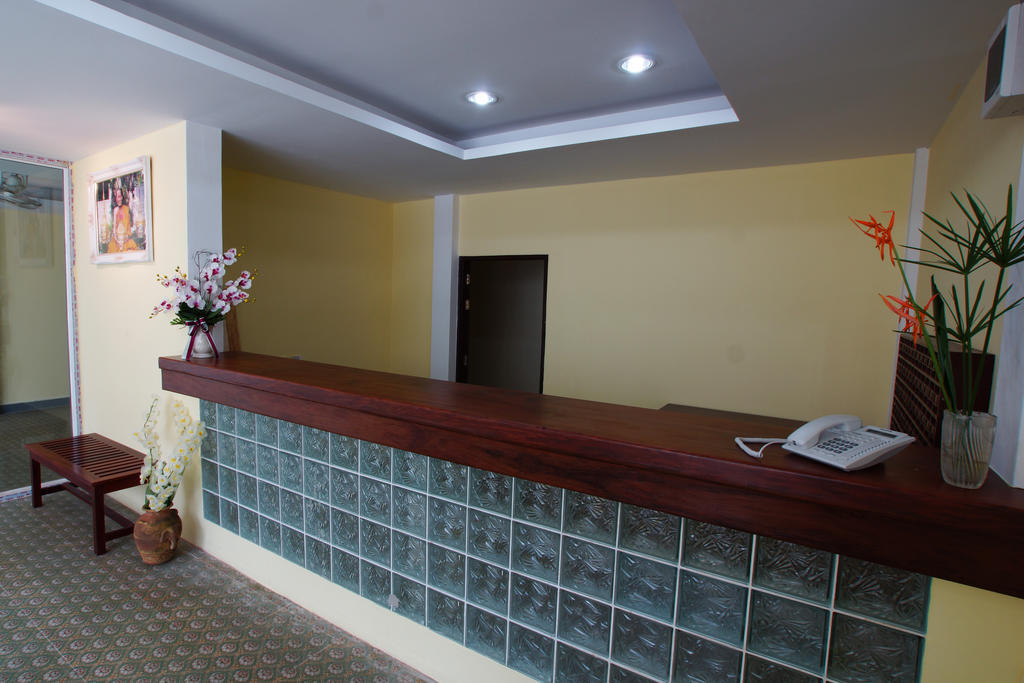 Sri Krungthep Hotel Bangkok Exterior photo